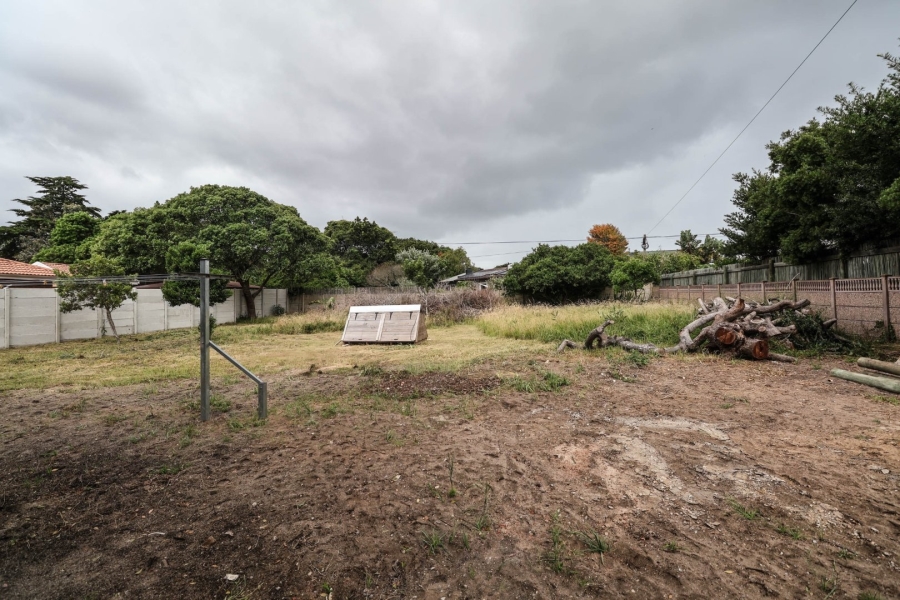 3 Bedroom Property for Sale in The Island Western Cape